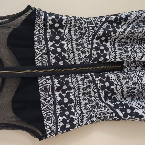 Small American Rag Dress Mesh Lace Floral Black White Back Zipper - Picture 9 of 13